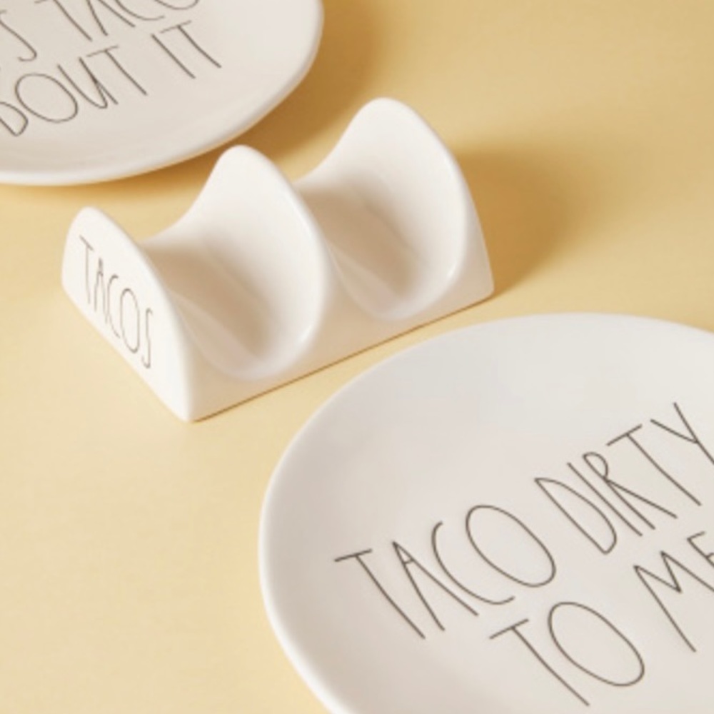 3 piece 🌮 holder and plate set